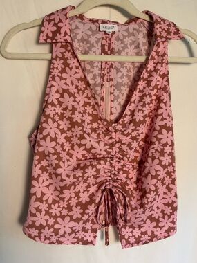 NWOT Le Lis Retro Pink Festival Floral Crop Top Blouse Size S